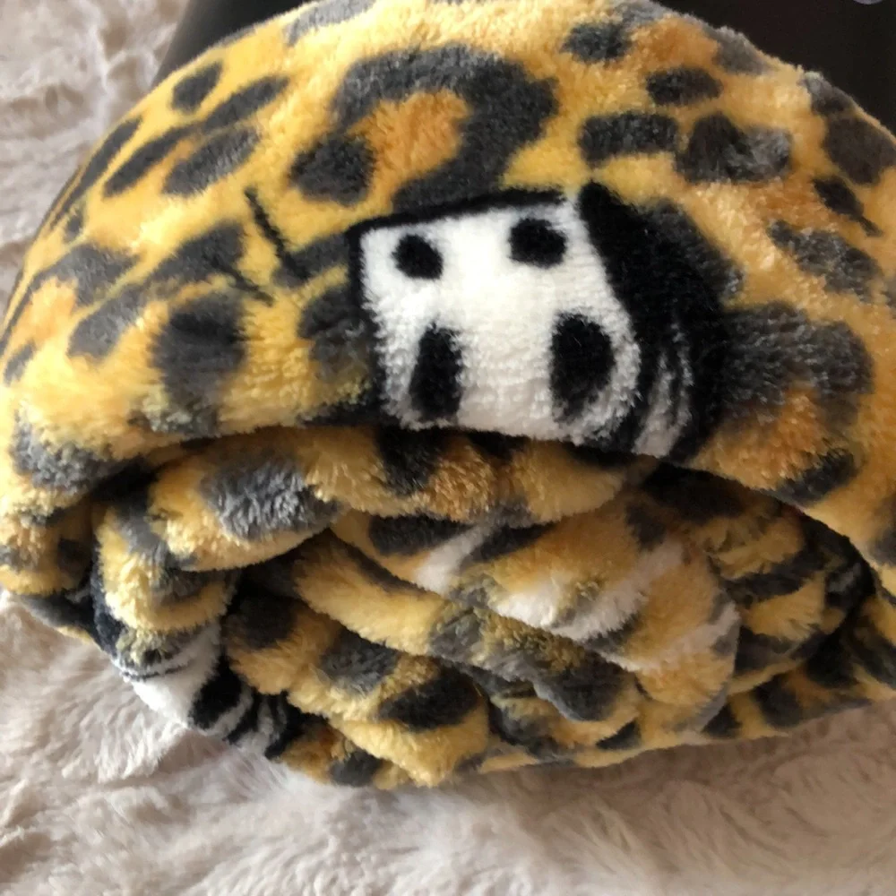 Ed Hardy Leopard Print Pet Throw